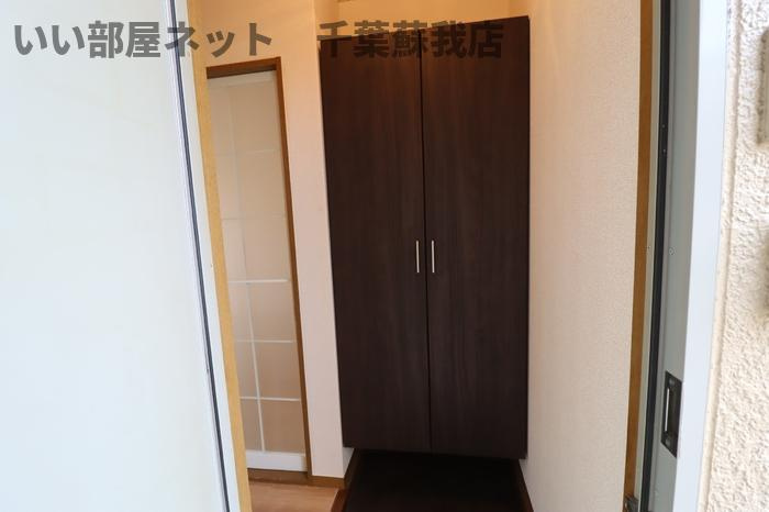 カサベルデ　Cの玄関|収納もある玄関です