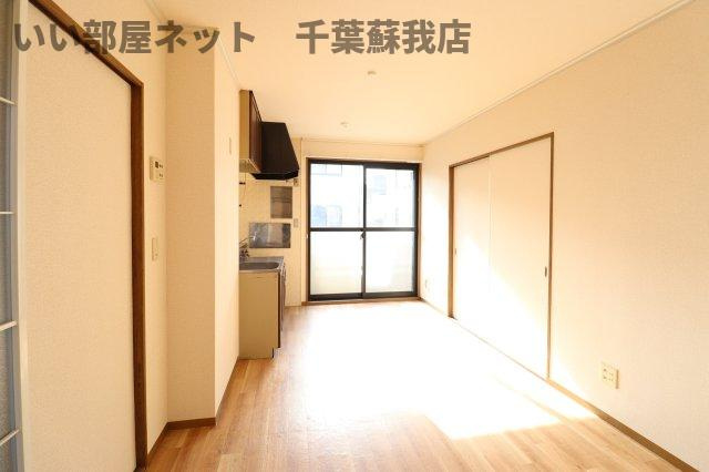 カサベルデ　Cの居間・リビング