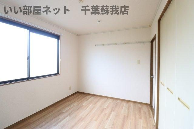 カサベルデ　Cの洋室