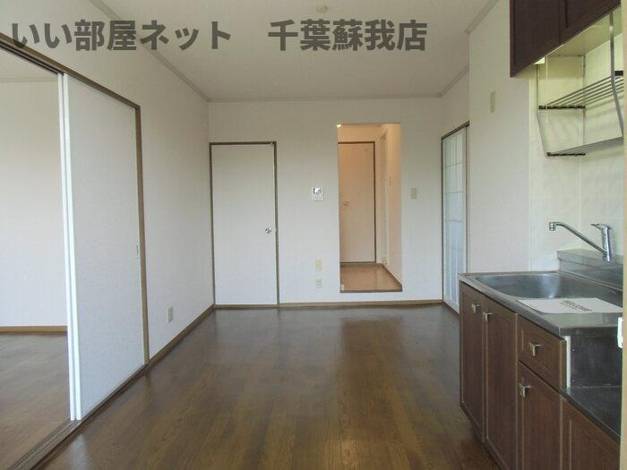 カサベルデ　Cの居間・リビング