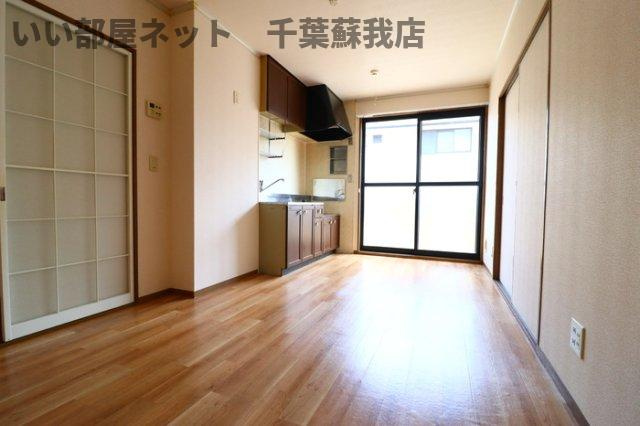 カサベルデ　Cの居間・リビング|使いやすい居間です