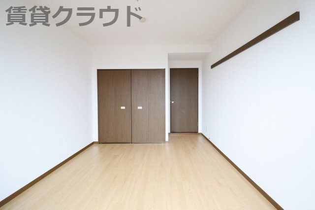 オーシャンビュー壱番館の居間・リビング|ゆったりとした居間です