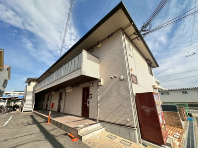 【エントランス】 | ジョイフルキューブ