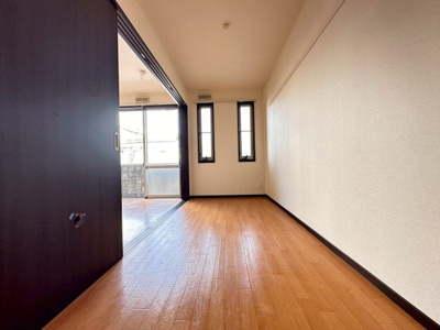 【寝室】 | ジョイフルキューブ