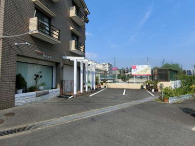 【駐車場】 | フェルムメゾン筒井