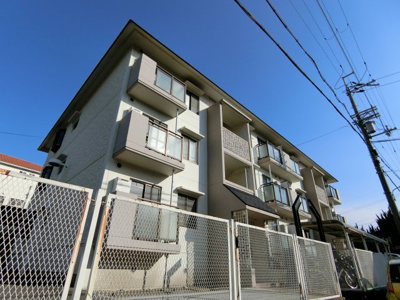 【外観】 | カーサベルデ南春日丘