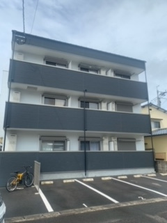 伊万里駅前ルッソの外観