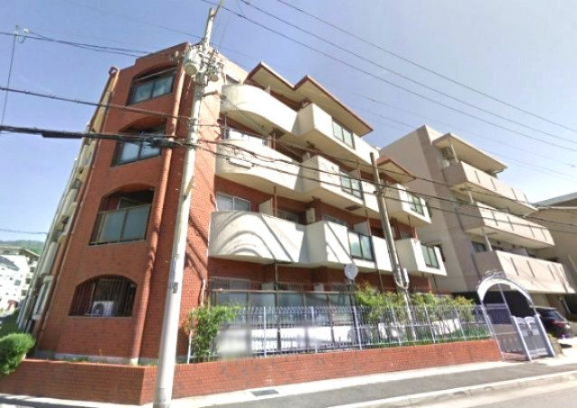 グレイスハイツ本山の外観