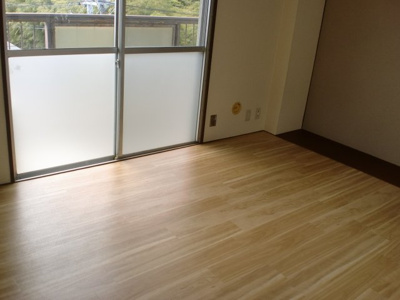 【洋室】 | 坪内マンション