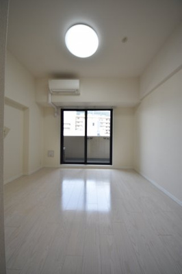 【居間・リビング】 | S-RESIDENCE神戸元町