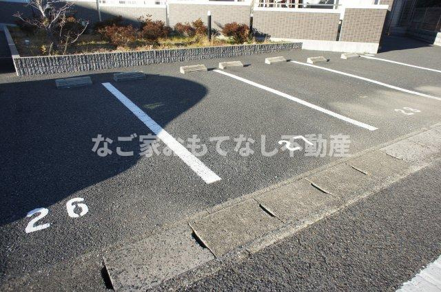 【駐車場】 | エレヴァート清須