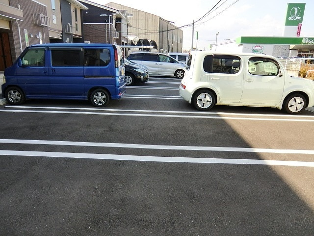 ヴィラ・ルピナスⅡの駐車場|駐車場