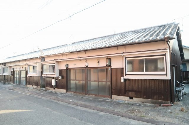 栗栖土地の外観