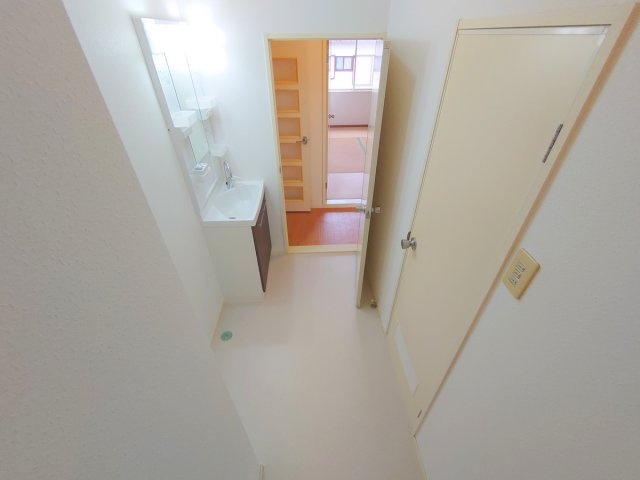 【内装】 | コントラーダ逆瀬川