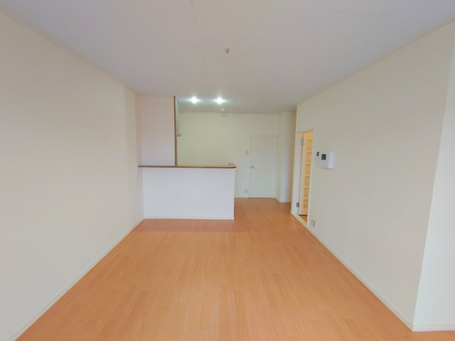 【内装】 | コントラーダ逆瀬川