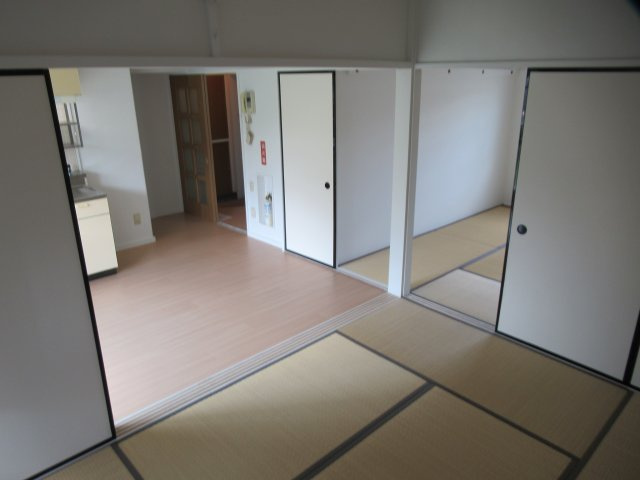 ビレッジハウス吉原1号棟の内装