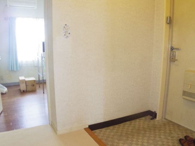 【玄関】 | サンコーポ新橋 中古マンション EM03954 | 御殿場市新橋　玄関