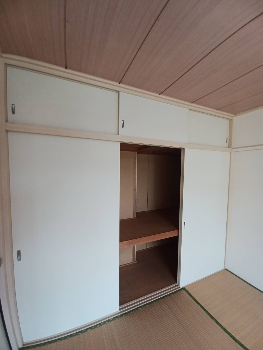 カムリイン東田Ⅱの収納