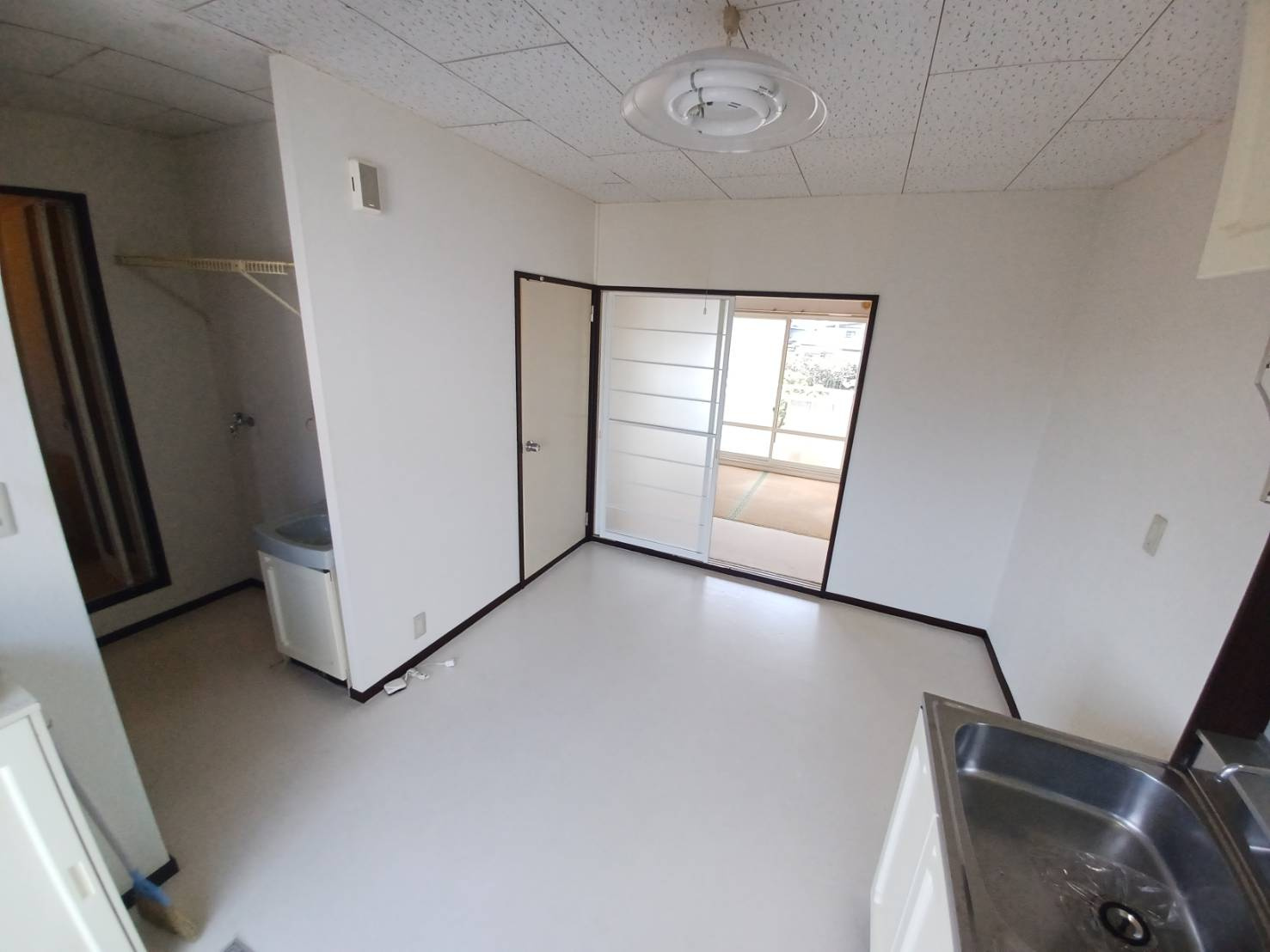 カムリイン東田Ⅱの居間・リビング