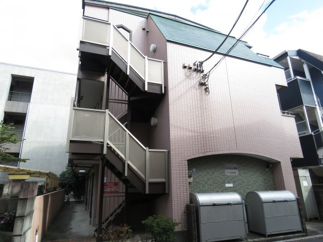 【広告掲載不可】フレンズピュア新宿の外観