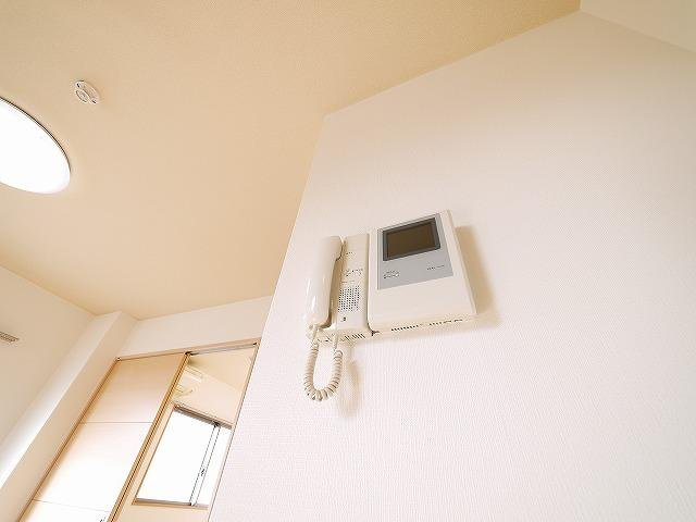 エクセレント天理のセキュリティ|モニター付きインターホンです