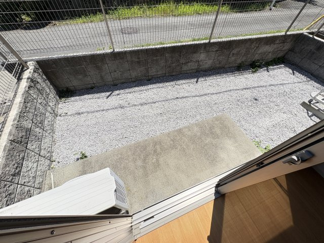 メゾン・パルⅡのバルコニー|写真は同建物の別部屋を参考に掲載しております。