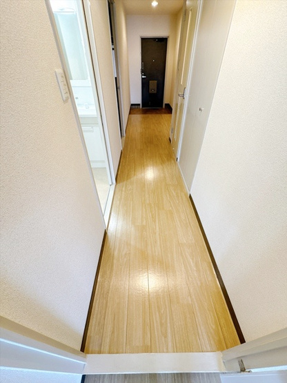 【玄関】 | メゾンクレール