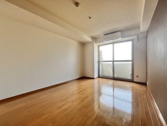 インパレス小阪　(近大　一人暮らし)の洋室
