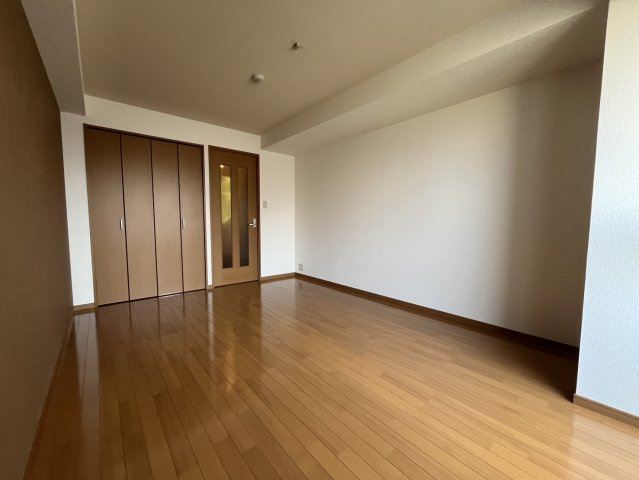 インパレス小阪　(近大　一人暮らし)の洋室