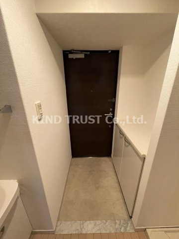 プロシード大阪梅田ポーションの玄関|きれいな玄関です