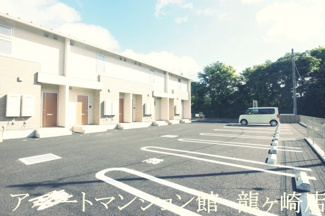 【駐車場】
