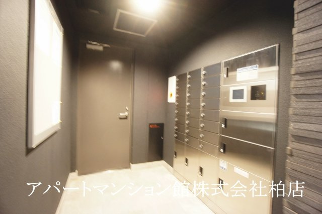インフィニット　カンワのロビー