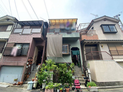 【外観】 | 中野２丁目中古一戸建 | 市役所・スーパー・ドラッグストアが徒歩圏内に充実！生活しやすい住環境です！

