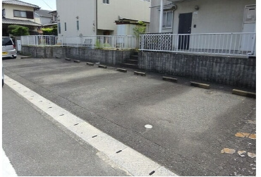 【駐車場】 | パインハイツ