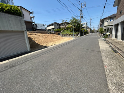 【前面道路含む現地写真】 | 瑞穂区萩山町 全2棟 1号棟＜仲介手数料無料＞豊岡小・萩山中　新築一戸建て | 4/12撮影
住宅ローンアドバイザーの村田です。住宅ローン審査が通らなかった方、あきらめる前にご相談ください。