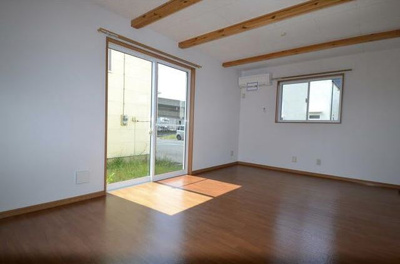 【居間・リビング】 | フレンズハウス稲田ⅡC