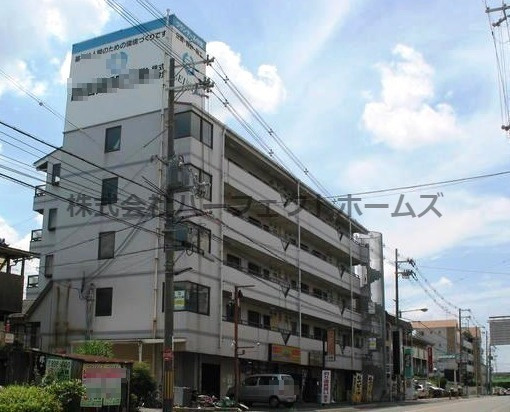 MAYUMIグランデール中宮の外観|建物外観を気になさる方へ、見た目の良い物件です