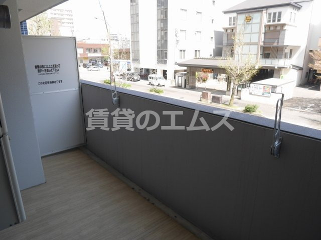 【バルコニー】 | ＦＥＲＩＯ博多駅南