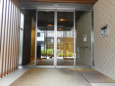 【エントランス】 | アーバンライフ御堂筋本町タワー