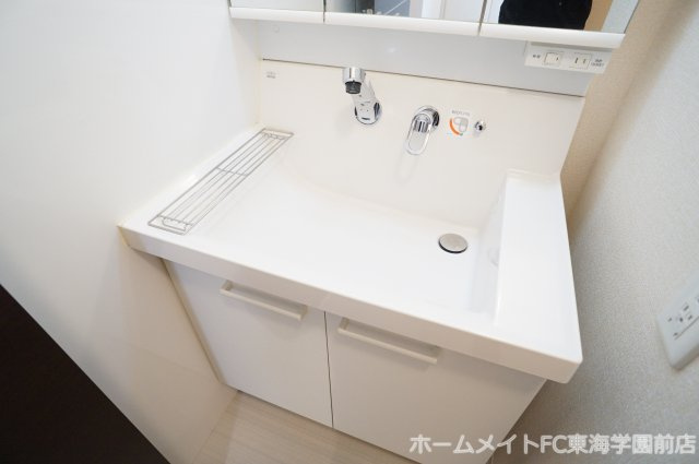 熊本市中央区大江２丁目のアパートの洗面所