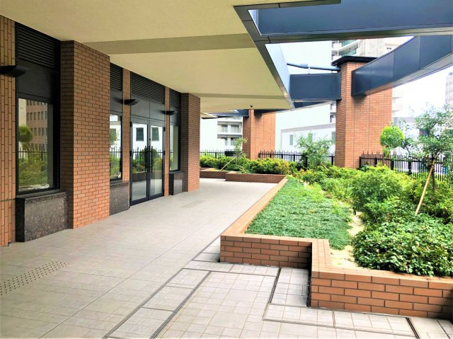 アーバンライフ神戸三宮ザ・タワーのエントランス|毎日通るエントランスはこのようになっています