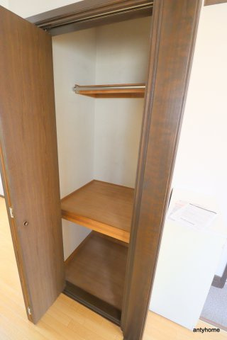 ハイツパイン　仲介手数料無料の収納