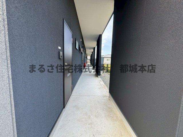 SOLEO（ソリオ）のエントランス