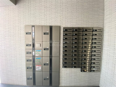 【その他共用部分】 | リップル南森町II | エントランスには荷物の受け取りに便利な宅配ボックス設置！
