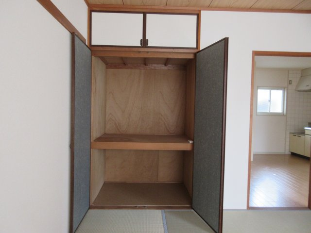 ハイツサンフラワーの収納