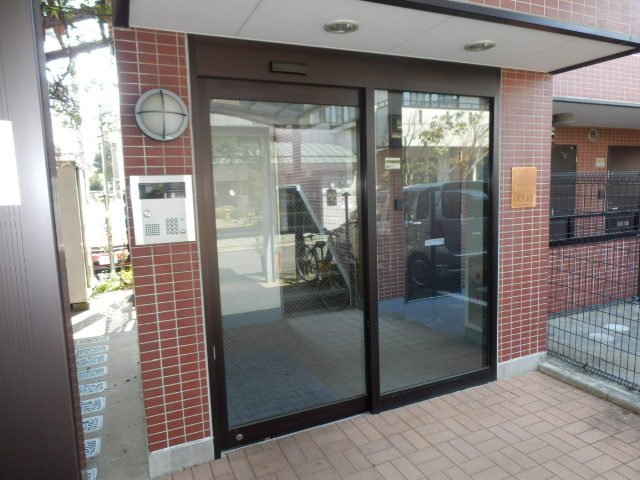 【エントランス】 | BRICK'S N棟 | オートロック