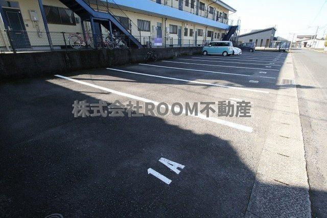 GLORIAの駐車場|駐車場完備です