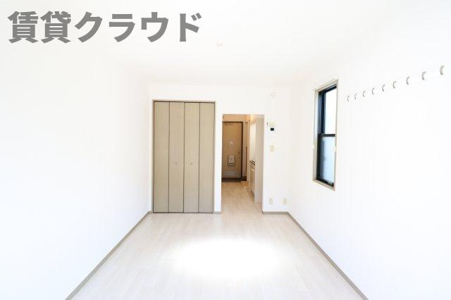 アローンヒルズの居間・リビング|洋室6帖です！
