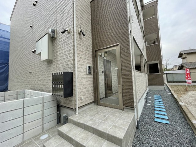 【エントランス】 | サンプレミアム江坂