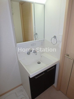 【洗面所】 | メゾンアルカンシェル